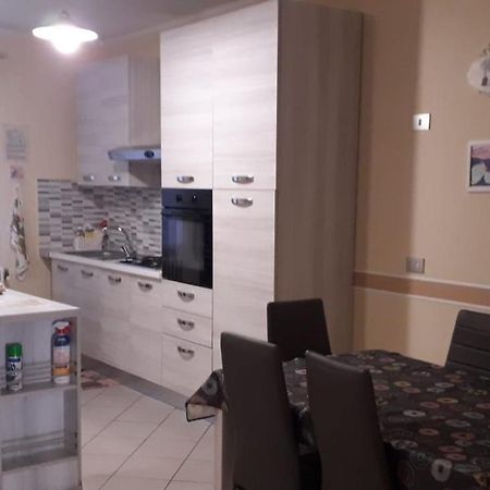 Casa Vacanze Iris, Appartamento Turistico Ravena Exterior foto